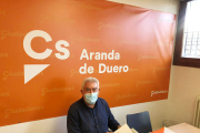 Delgado, en rueda de prensa, L. V.