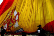 Imagen del día de la Constitucion 2012 en la plaza de Colón de Madrid.-AGUSTÍN CATALÁN