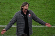Ricardo Gareca, entrenador de la selección de fútbol de Perú.-