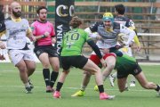 Facundo López busca el contrapié en un partido disputado en San Amaro.-RAÚL OCHOA