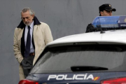 Francisco Correa se dirige a la Audiencia Nacional, el pasado 13 de febrero.-JOSE LUIS ROCA