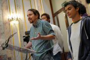 Pablo Iglesias hace declaraciones en el Congreso de los Diputados.  Pablo Iglesias hace declaraciones en el Congreso de los Diputados.-JOSE LUIS ROCA