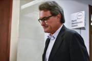 El expresidente de la Generalitat Artur Mas, en la sede del PDECat.-NEUS MASCAROS