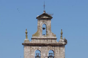 Un detalle de la iglesia parroquial de Villagonzalo Pedernales.-ECB
