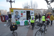 Inicio de la bicicletada que se volverá a repetir a lo largo de la campaña.-ISRAEL L. MURILLO
