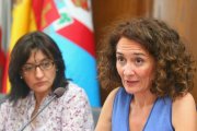 La alcaldesa de Ponferrada, Gloria Fernández Merayo, junto a varios miembros de gobierno, durante la comparecencia urgente de esta tarde para informar de la ruptura de pactos con los grupos del PSOE y USE Bierzo-Ical