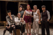 El equipo artístico está formado por, de i. a d., Mayte Bona, Francisco Negro, Santiago Nogués, Mamen Godoy, Adolfo Pastor y Felipe Santiago.-