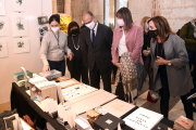 Inauguración de la sexta edición de 'Librarte, Feria del Libro de Artista de Castilla y León que se desarrollar? del 22 al 24 de octubre. Asisten el presidente de las Cortes, Luis Fuentes; la presidenta del IMC, Rosario Pérez, y la directora de Librarte, Elvira Rilova. ICAL