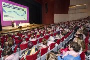 El presidente de la AECC se dirige a los asistentes en el encuentro celebrado en el Fórum Evolución.-ISRAEL L. MURILLO