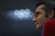 Ernesto Valverde quiere ver la luz.-EFE / ALEJANDRO GARCIA