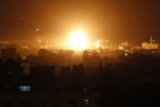 Bombardeo israelí sobre la franja de Gaza el 27 de marzo.-SAID KHATIB (AFP)