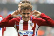 Antoine Griezmann celebra su primer gol al Celta en Balaídos.-LAVANDEIRA JR / EFE