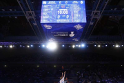 El Fontes do Sar estrenó el nuevo marcador de cuatro caras.-ACB PHOTO