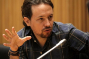 Pablo Iglesias en la intervención ante su grupo parlamentario en el Congreso-JOSÉ LUIS ROCA