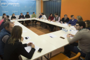 Los compromisarios que asistirán al congreso de Madrid se reunieron ayer en la sede del PP burgalés.-ISRAEL L. MURILLO