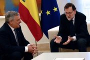 Antonio Tajani y Mariano Rajoy, durante la reunión que han mantenido ambos este viernes en la Moncloa.-AFP / GERARD JULIEN