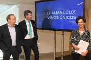 Paco Berciano, Javier Lacalle y Maribé Revilla, ayer en la presentación.-ICAL