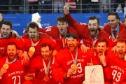 Los jugadores rusos celebran la medalla de oro conquistada ante Alemania.-/ EFE