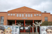 Imagen del colegio donde trabajaba el condenado.-L. V.