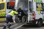 Imagen del transporte de un paciente. RAÚL G. OCHOA