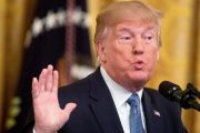 Donald Trump en la Casa Blanca.-EFE / MICHAEL REYNOLDS