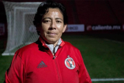 Marbella Ibarra, con el uniforme de los Xolos de Tijuana-