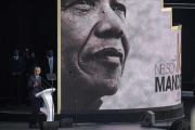 Obama, durante la conferencia sobre Mandela en Johannesburgo.-AFP / GIANLUIGI GUERCIA
