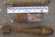 Artefactos explosivos de la Guerra Civil desactivados por la Guardia Civil en Puente Almuhey (León)-ICAL