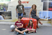 Andoni Canela, Meritxell Margarit, Unai Canela y Amaia Canela, en la presentación de 'Espíritu salvaje', la nueva docuserie de Cuatro.-MEDIASET