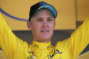 Chris Froome, con el jersey amarillo del Tour.-AFP
