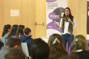 El encuentro con las alumnas del programa STEM Talent se celebró en su sede habitual del MEH.-R. OCHOA