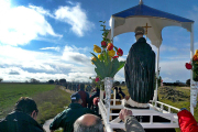 'El Santito' sólo sale este día del Monasterio de las Dominicas de Caleruega, que le custodian todo el año.-ECB