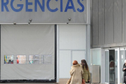 Exterior del área de Urgencias del HUBU. ECB