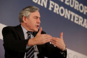 Intervención del exministro del Reino Unido, Gordon Brown, en el foro la Europa sin fronteras.-EL PERIÓDICO
