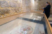 La muestra exhibe veinte documentos.-Israel L. Murillo