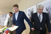 De izquierda a derecha: Garachana, Lacalle y Ansótegui, ayer, en la presentación de la candidatura de Burgos al 'Call 2015'.-RAÚL G. OCHOA