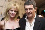 Melanie Griffith y Antonio Banderas, en el 2008.-AP / JONATHAN HAYWARD