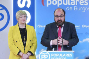 Irene Cortés y Máximo López avanzaron algunas de las propuestas económicas que prevé potenciar el PP regional.-R. O.