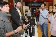 La presentación contó también con una degustación de los vinos.-ISRAEL L. MURILLO