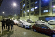 La nieve cayó con más intensidad en la capital burgalesa al caer la tarde . SANTI OTERO