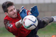 Jorge Palatsí durante un entrenamiento.-DIARIO DE LEÓN