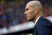 Zidane, durante el partido ante el Barcelona del pasado sábado en el Camp Nou.-AFP / PAU BARRENA