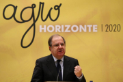 El presidente de la Junta, Juan Vicente Herrera, durante su intervención en la inauguración de la jornada de presentación de Agrohorizonte 2020-Ical