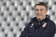 Radomir Antic, durante su etapa como seleccionador serbio.-AP / DARKO VOJINOVIC