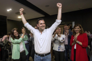 Daniel de la Rosa celebra la victoria electoral en las elecciones del 26 de mayo de 2019. ISRAEL L. MURILLO