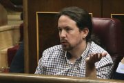 Pablo Iglesias, en su escaño en el Congreso.-DAVID CASTRO