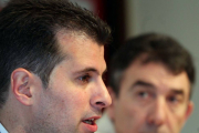 El candidato del PSOE a la Presidencia de la Junta, Luis Tudanca, se reúne con el secretario general de CCOO Castilla y León, Ángel Hernández-Ical