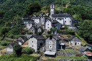Corippo, el pueblo más pequeño de Suiza.-EL PERIÓDICO