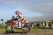Joan Barreda (Honda), durante el Dakar 2015.-EFE / DAVID FERNÁNDEZ