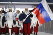 El equipo ruso, en el desfile inaugural de los Juegos de invierno de Sochi 2014.-AP / MARK HUMPHREY